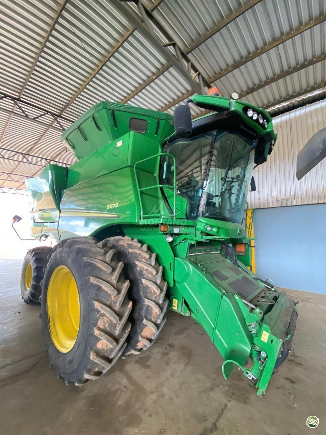 COLHEITADEIRA JOHN DEERE JOHN DEERE S670 Montano Máquinas Agrícolas LAGOA VERMELHA RIO GRANDE DO SUL RS